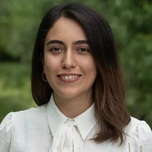 Elnaz Azizi